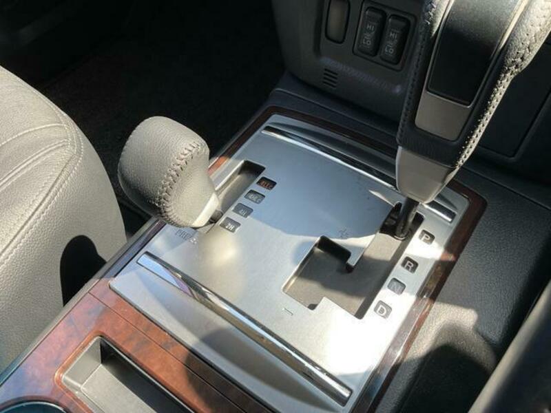 PAJERO-16