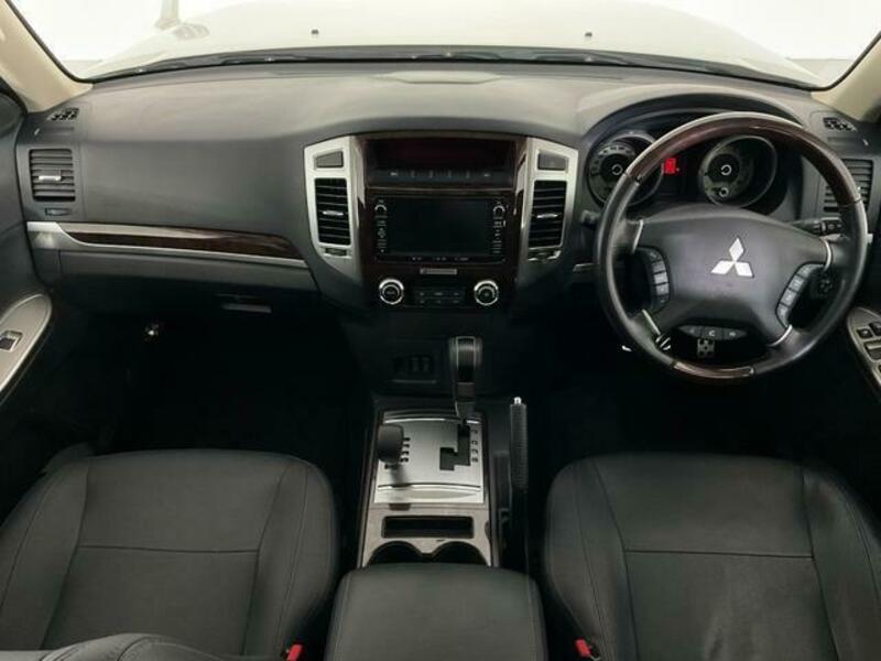 PAJERO-12