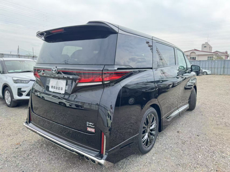 VELLFIRE-8