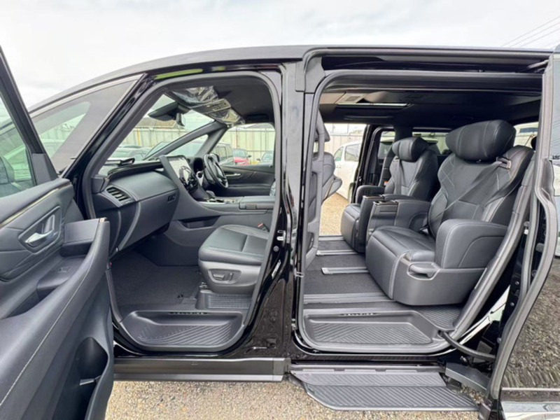VELLFIRE-13