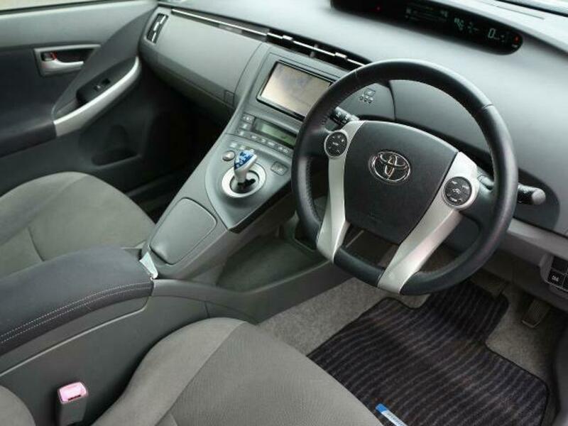 PRIUS-2