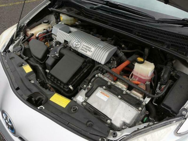 PRIUS-18