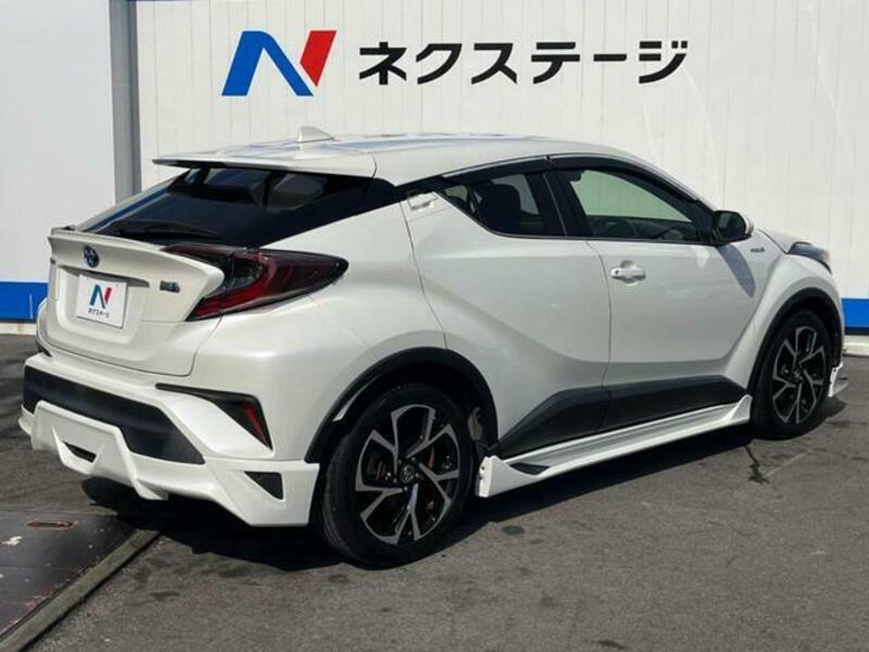 C-HR-17