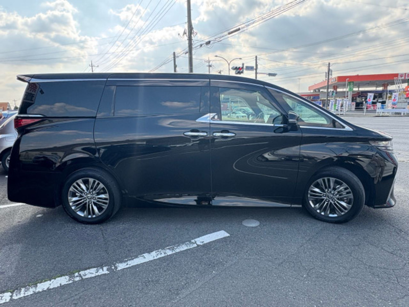 ALPHARD-10