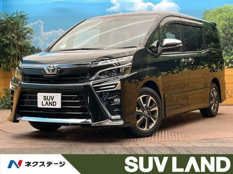 TOYOTA　VOXY