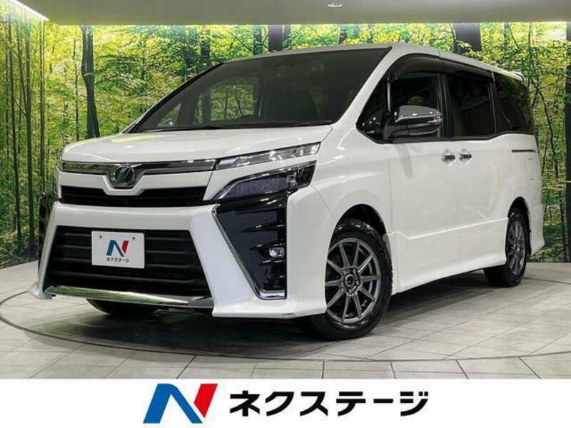 TOYOTA　VOXY