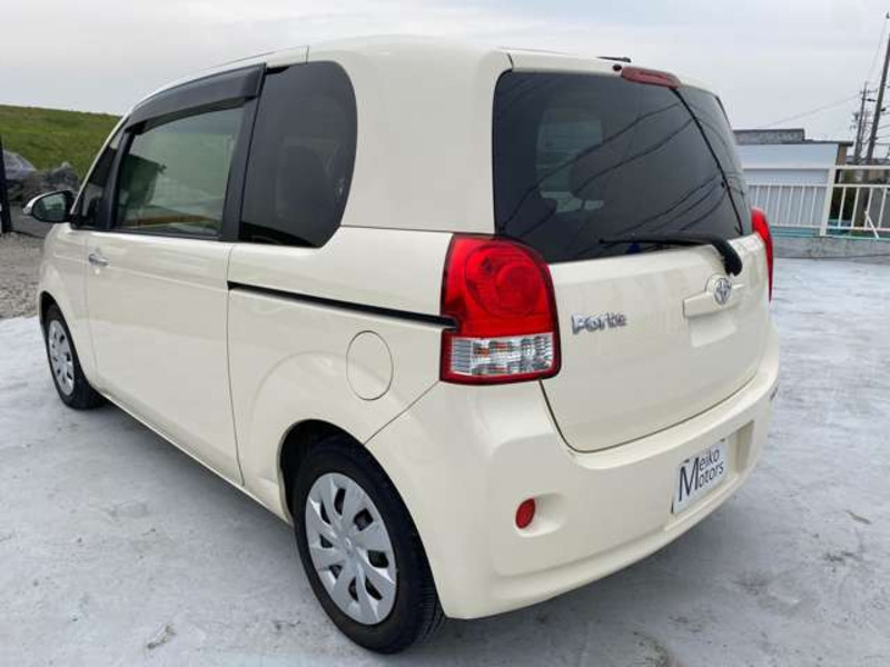 PORTE-9