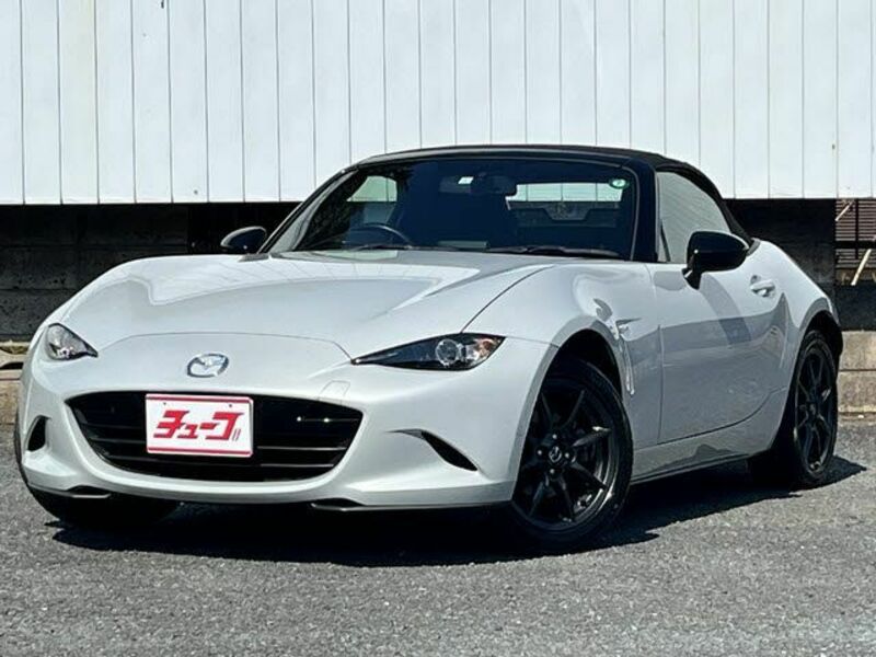 MAZDA　ROADSTER