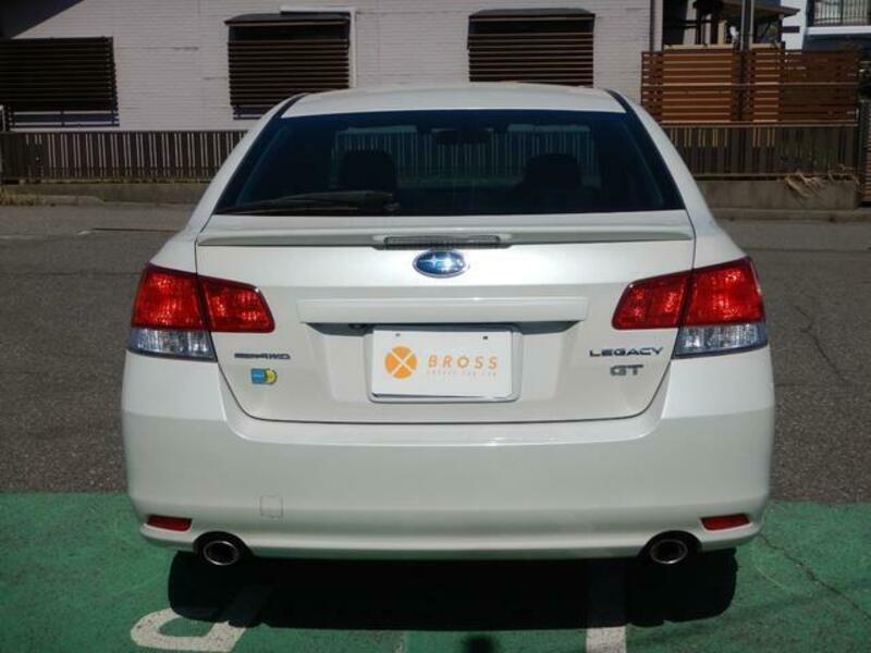 LEGACY B4
