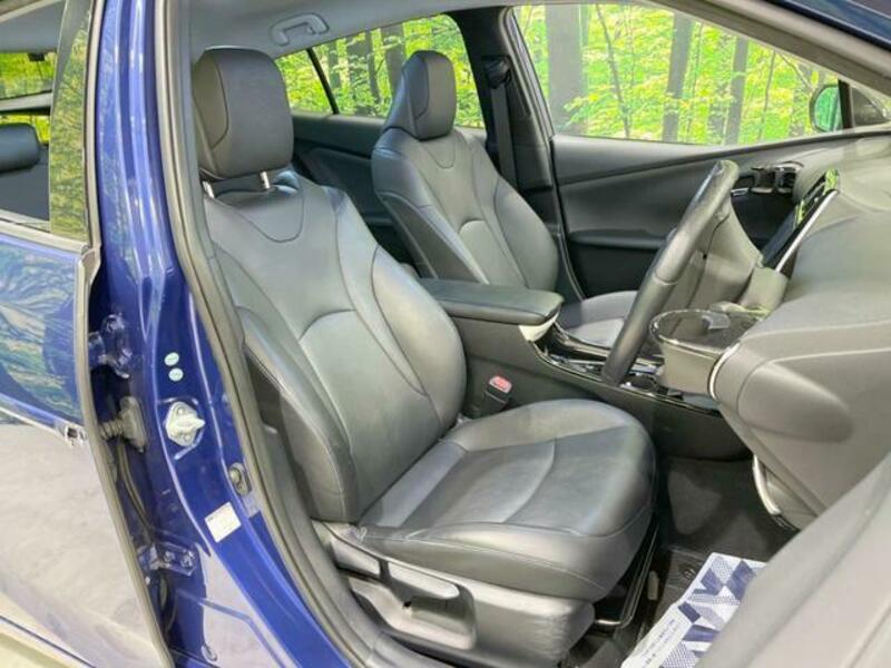 PRIUS-8