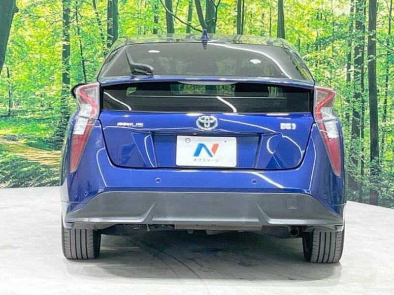 PRIUS-14