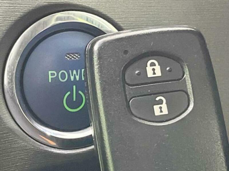 PRIUS-6