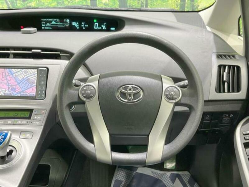 PRIUS-7