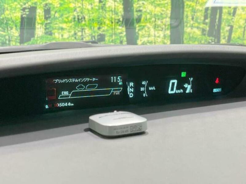PRIUS-19