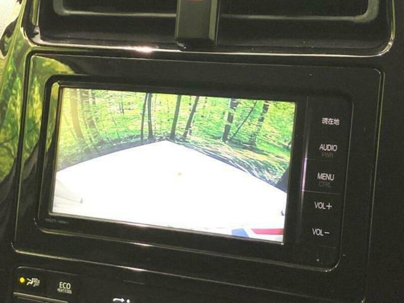 PRIUS-4