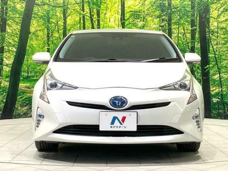 PRIUS-13