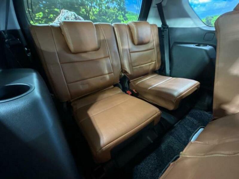 LAND CRUISER PRADO-8