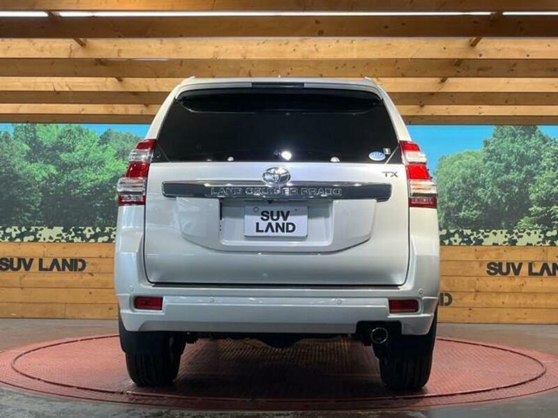 LAND CRUISER PRADO-15