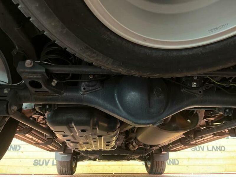 LAND CRUISER PRADO-18