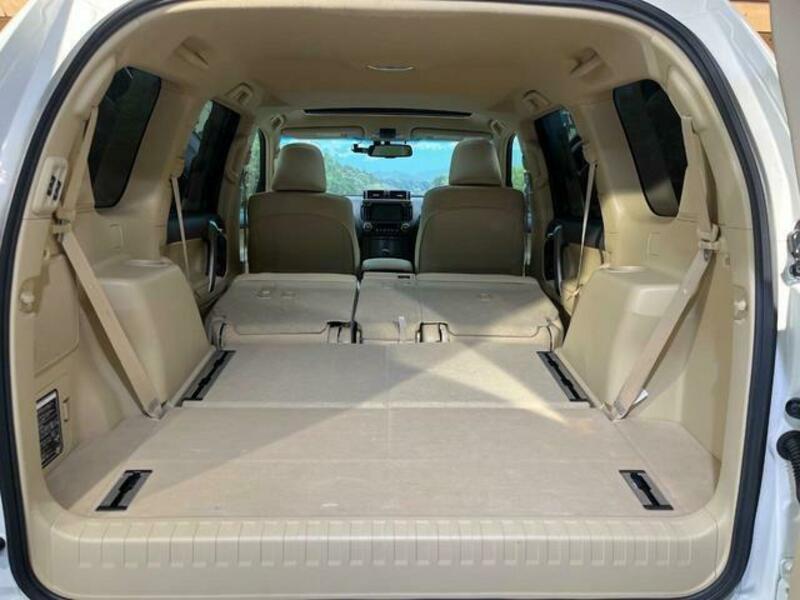 LAND CRUISER PRADO-10