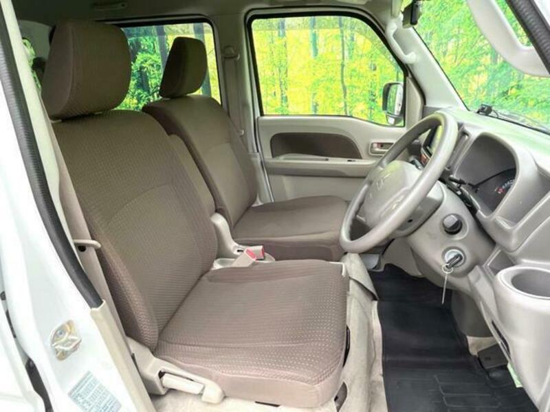 MINICAB VAN-7