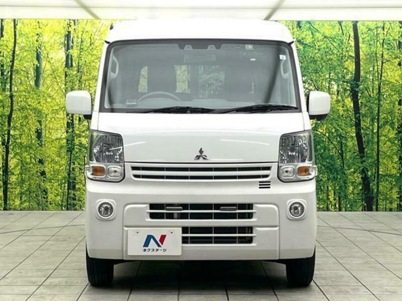 MINICAB VAN-13