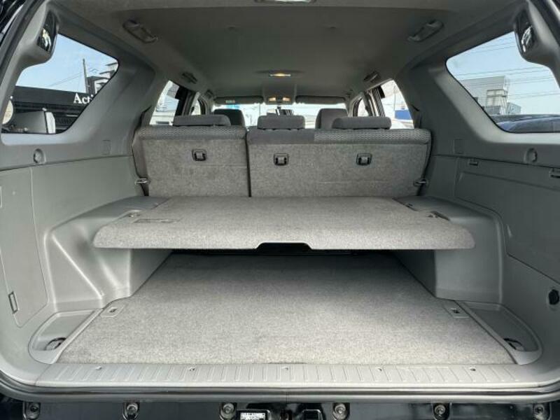 HILUX SURF-16