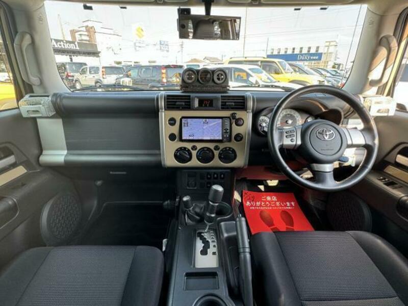 FJ CRUISER-2