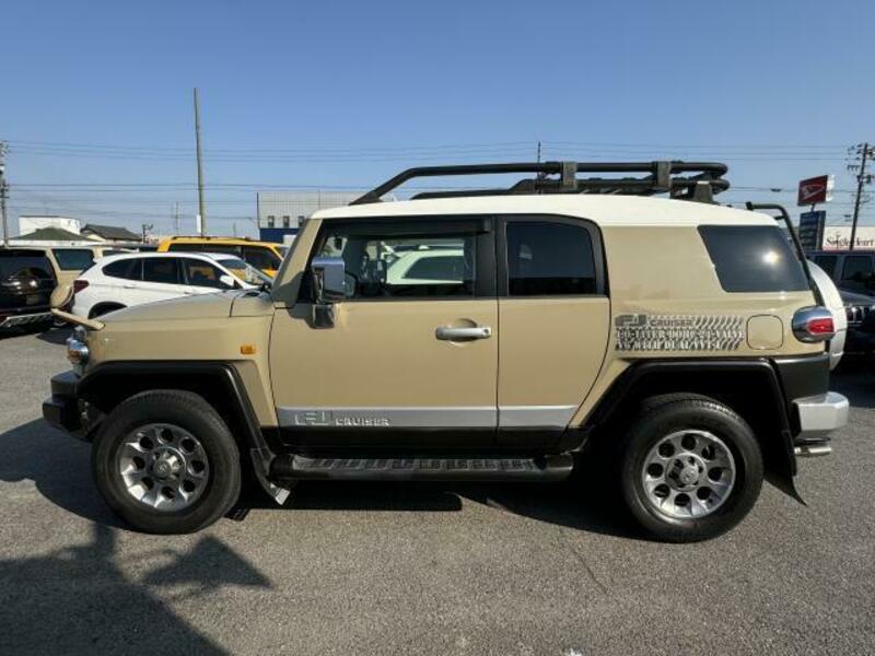 FJ CRUISER-10