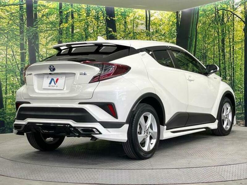 C-HR-16
