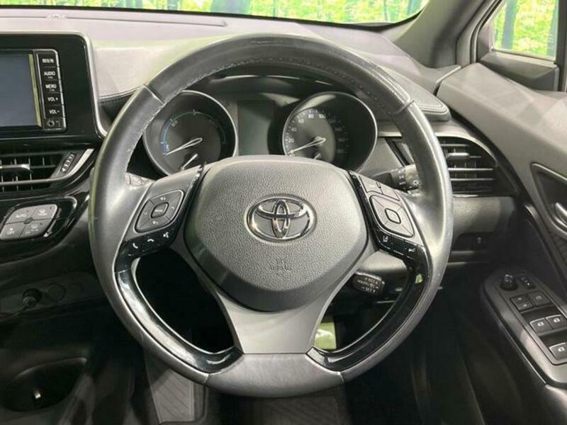 C-HR-10
