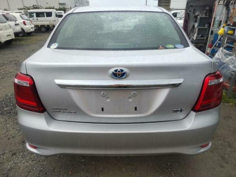 COROLLA AXIO