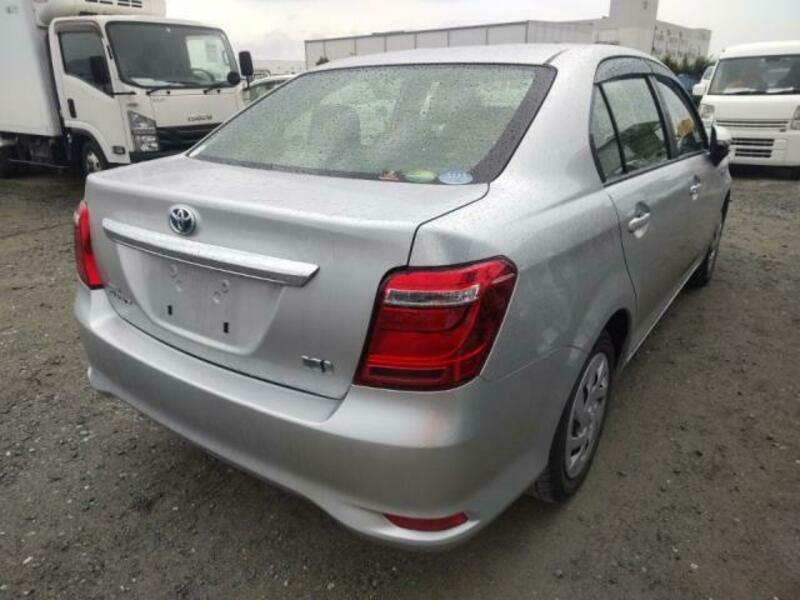 COROLLA AXIO