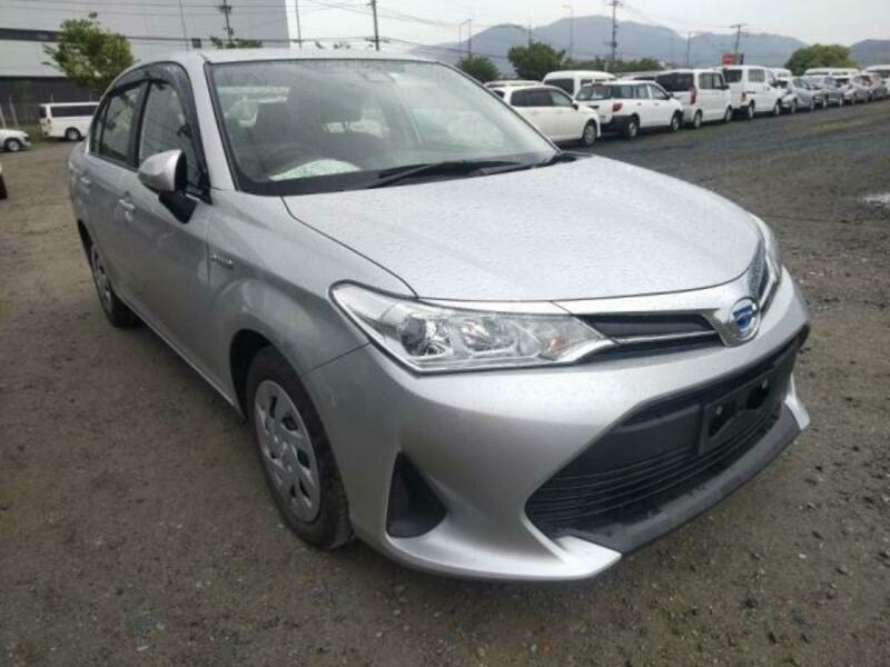 COROLLA AXIO