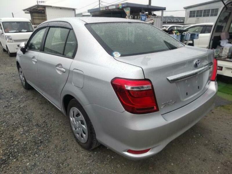 COROLLA AXIO