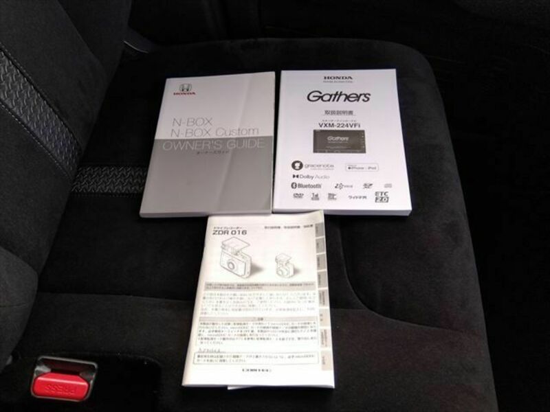 N BOX CUSTOM-27