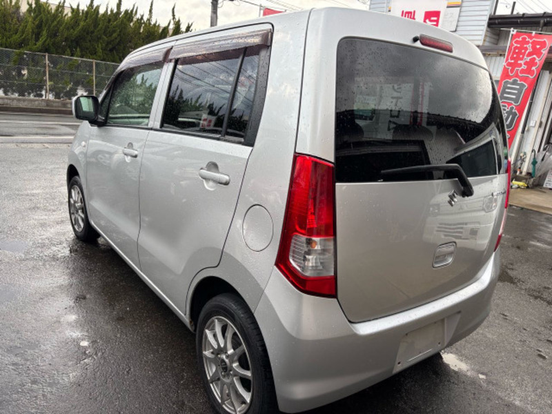 WAGON R-7