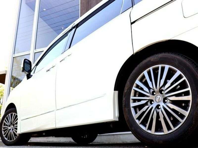 ELGRAND-13
