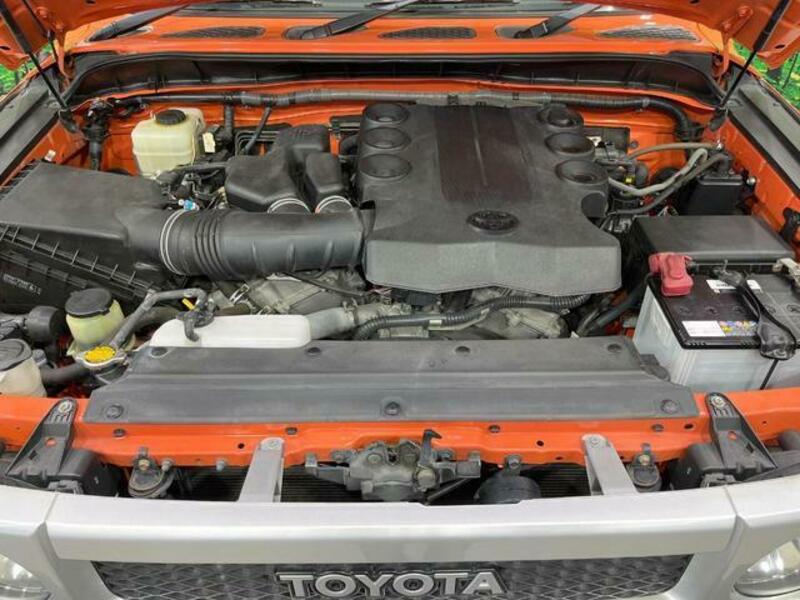 FJ CRUISER-17
