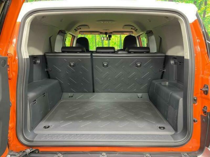 FJ CRUISER-9