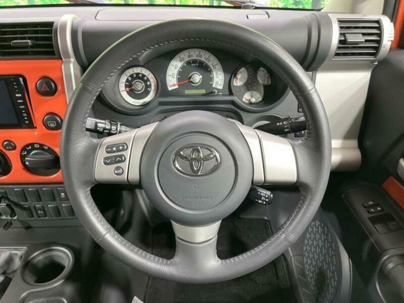 FJ CRUISER-10