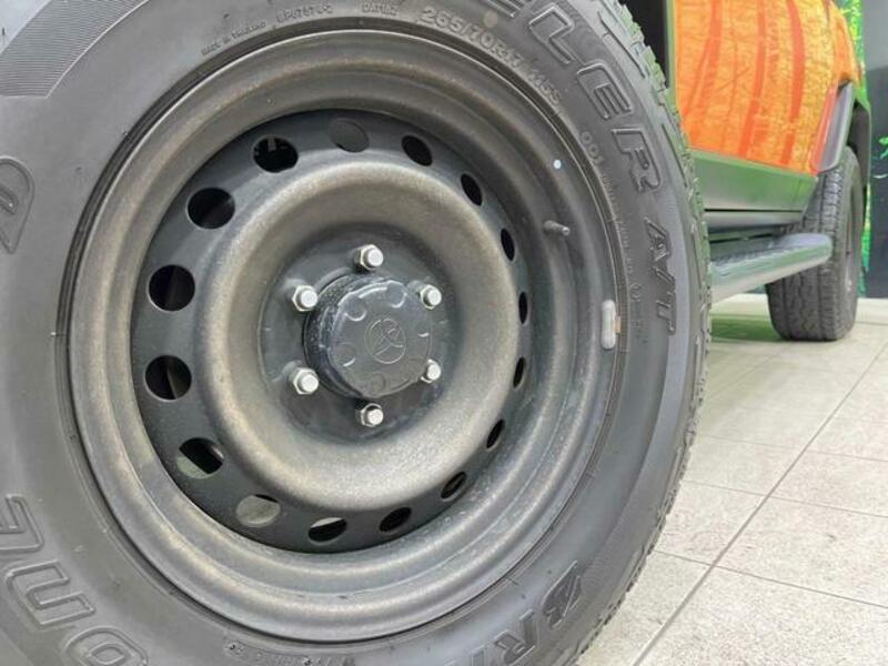 FJ CRUISER-12