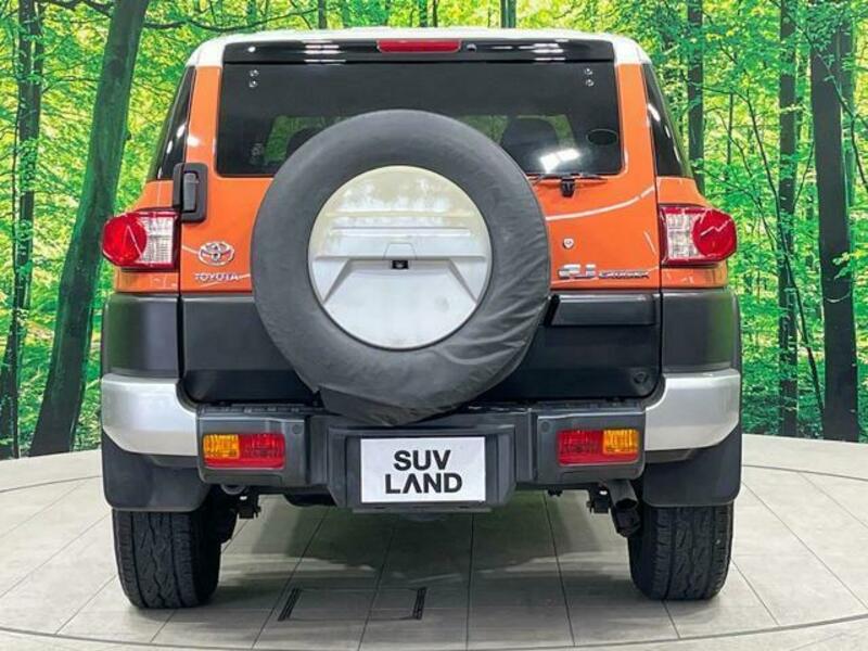 FJ CRUISER-14