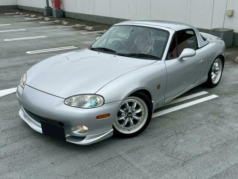 ROADSTER-6