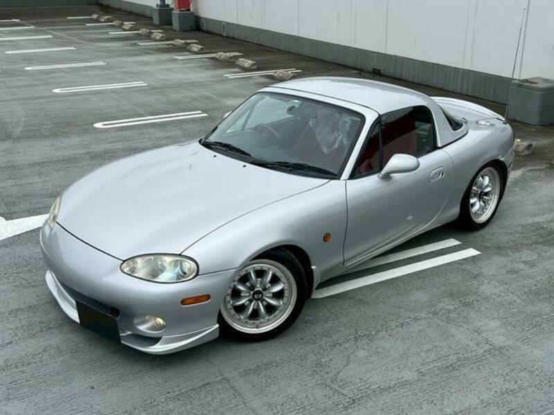 ROADSTER-2