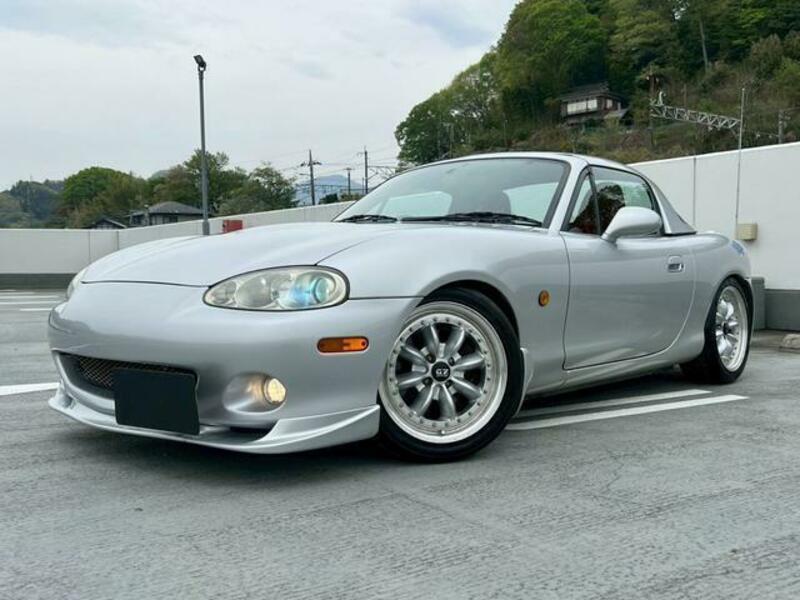 ROADSTER-3