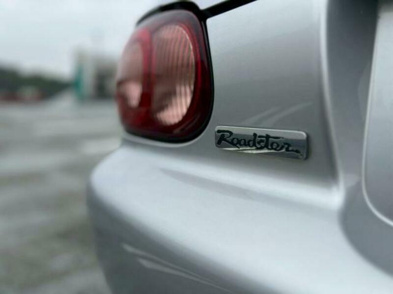 ROADSTER-11