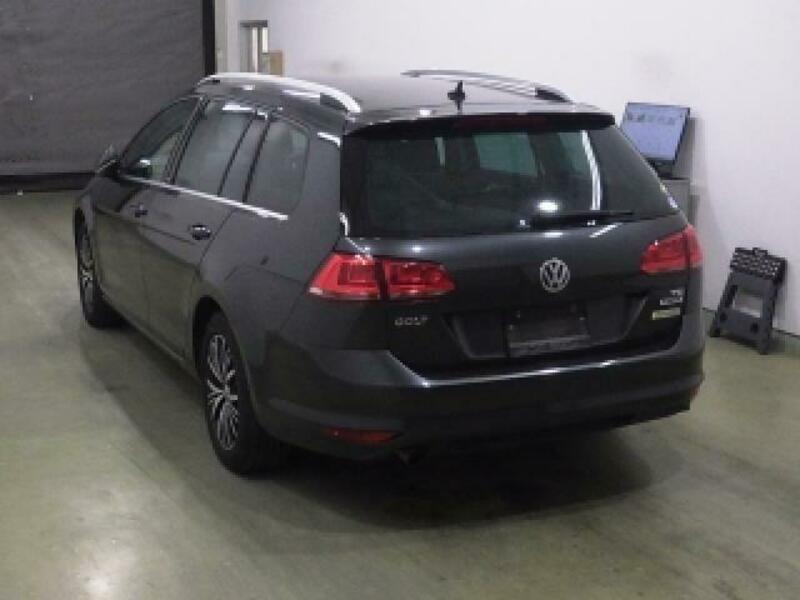 GOLF VARIANT-4