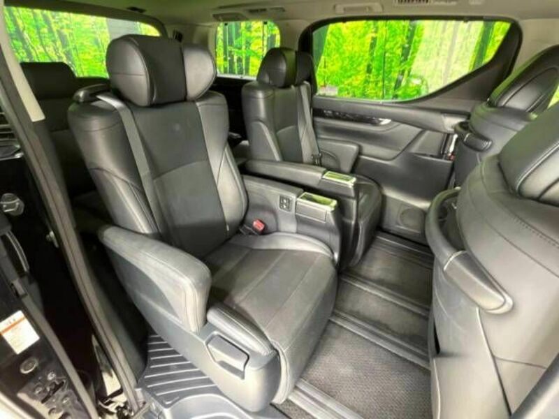 ALPHARD-9