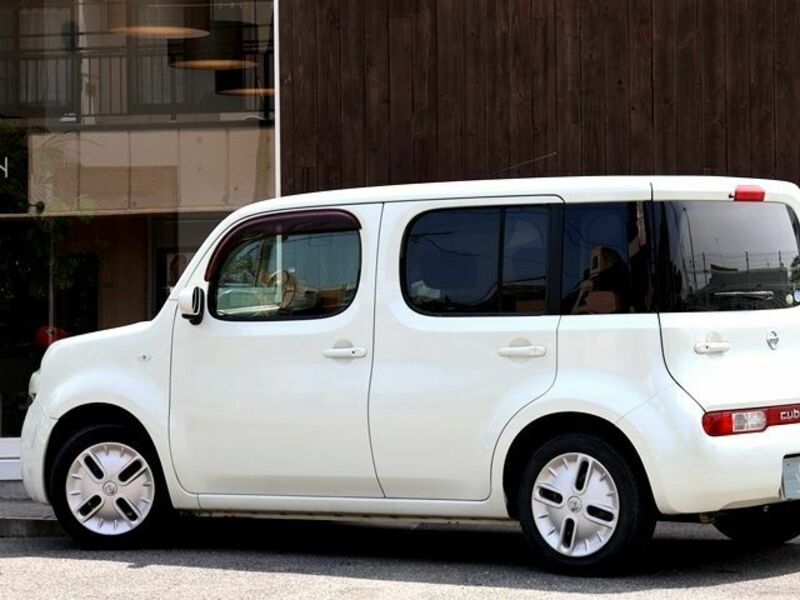 CUBE-10
